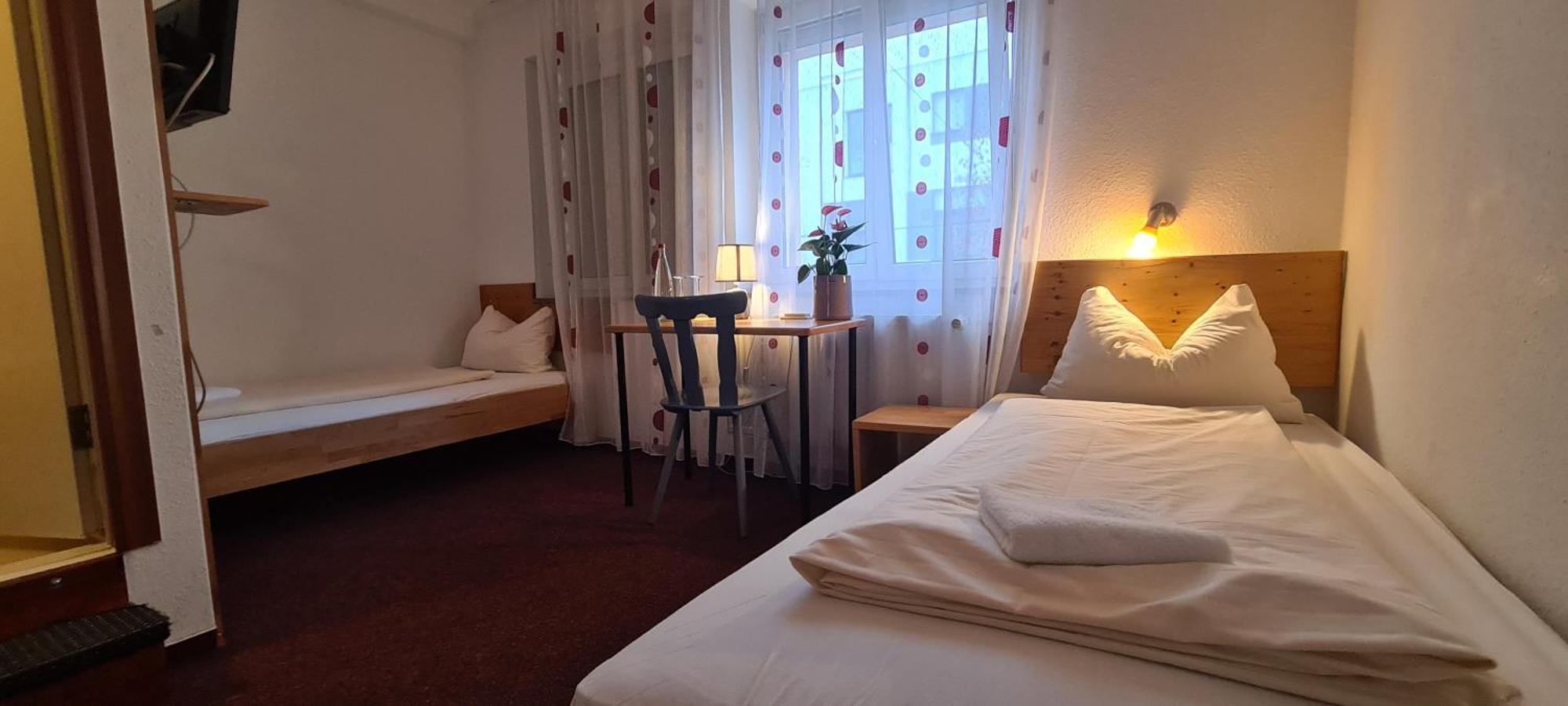 Hotel Lamm Штутгарт Номер фото