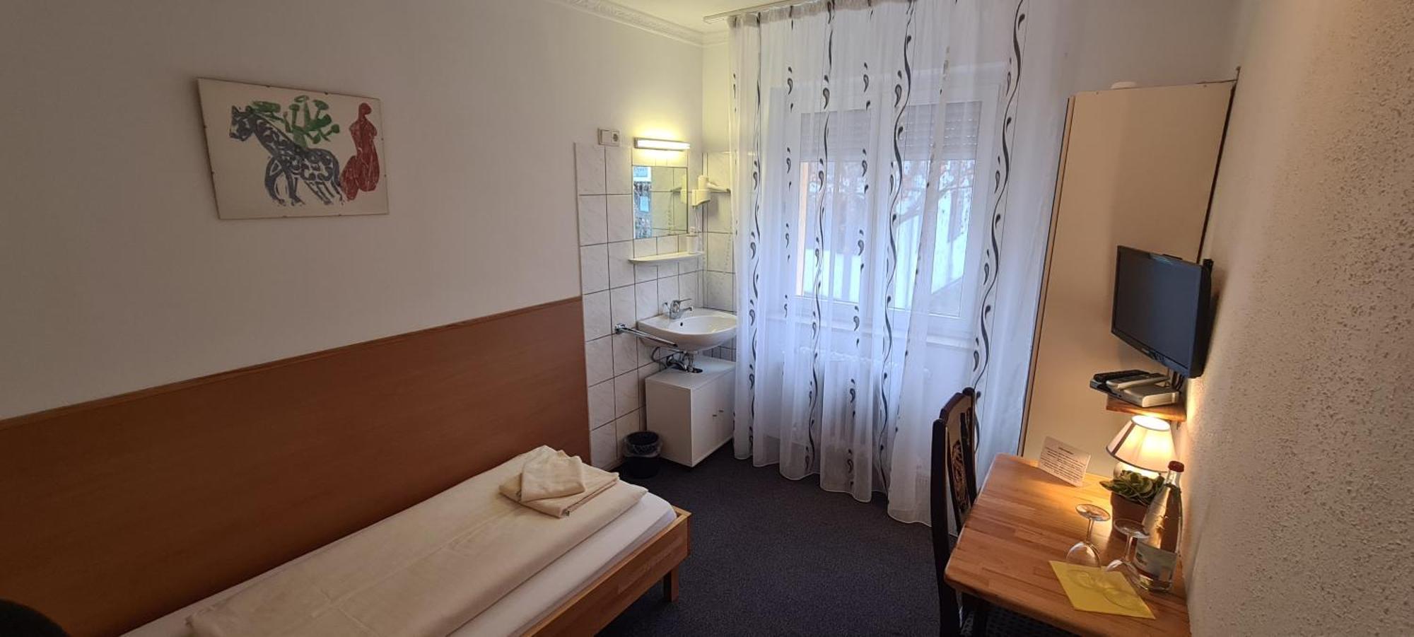 Hotel Lamm Штутгарт Номер фото